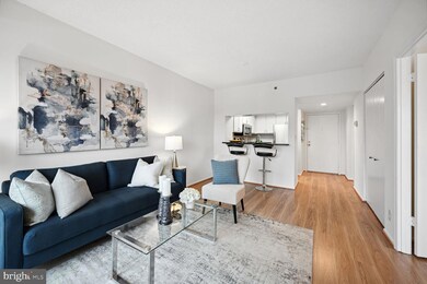 The Richmond Condominiums unit 910, Washington, DC 20036 - photo 6