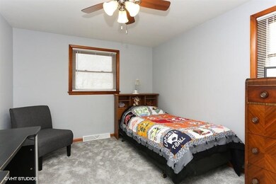 1009 C St, La Porte, IN 46350 - photo 7