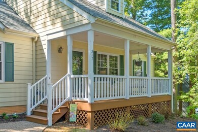 217 Blackthorn Ln, Charlottesville, VA 22902 - photo 3