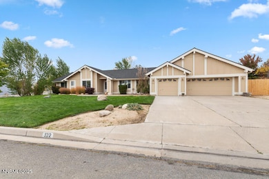 322 Omni Dr, Sparks, NV 89441 - photo 2