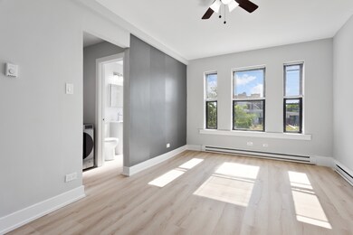 1634 W Howard St unit 214, Chicago, IL 60626 - photo 3