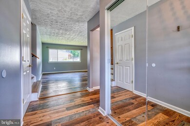 9116 Waltham Woods Rd, Parkville, MD 21234 - photo 4