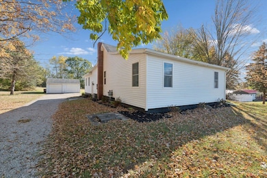 2301 N Wilmoth Hwy, Adrian, MI 49221 - photo 6