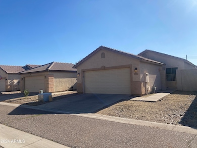 577 W Mariposa St, Chandler, AZ 85225 - photo 2