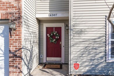 14387 Forsythia Ln, Fishers, IN 46038 - photo 2