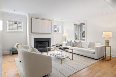 Living Room2