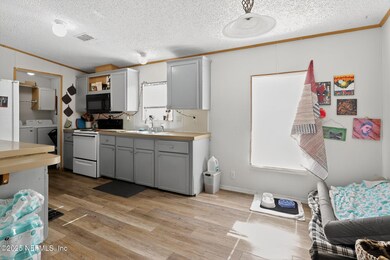 136 Moccasin Creek Ln, Palatka, FL 32177 - photo 6