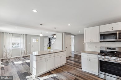 320 Rutledge Ave, Folsom, PA 19033 - photo 6