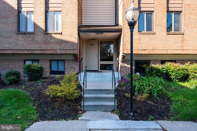 1805 Snow Meadow Ln unit 144, Baltimore, MD 21209 - photo 3