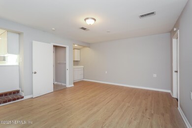 007-photo-family-room-13435016