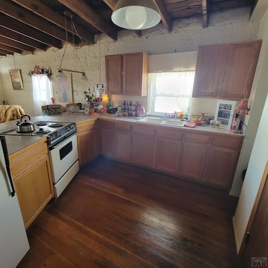 305 W Beech St, Lamar, CO 81052 - photo 5