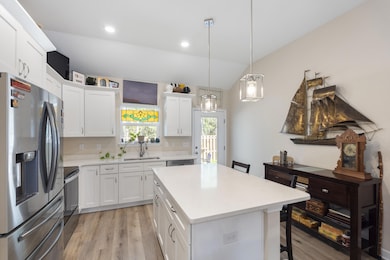 129 Laurel Oaks Dr, Freeport, FL 32439 - photo 5