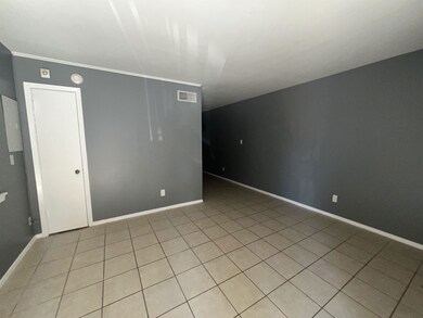 3176 Yale Ave, Memphis, TN 38112 - photo 4