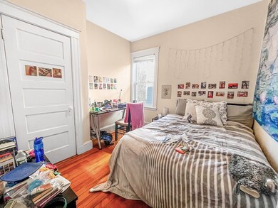 70 Line St unit 2, Somerville, MA 02143 - photo 6