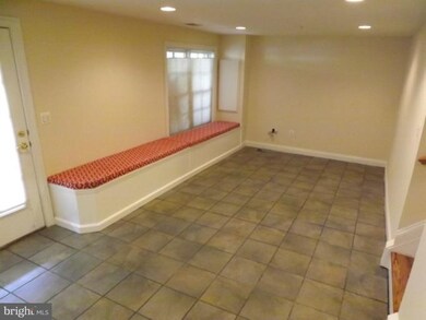 8511 Halston Way, Bethesda, MD 20814 - photo 6