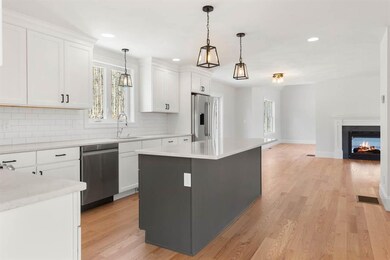 145 Nathaniel Dr, Portsmouth, NH 03801 - photo 5