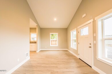 1705 SE 8th St, Lincoln City, OR 97367 - photo 5