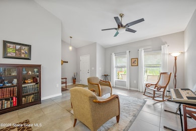 foyer-living room