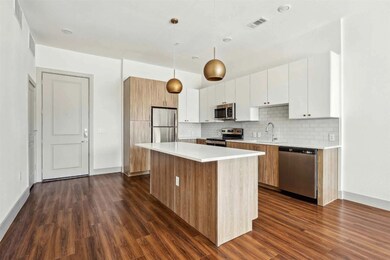 Limited Time Offer: Receive up to 8 weeks free on a 14 month lease. *Conditions apply*