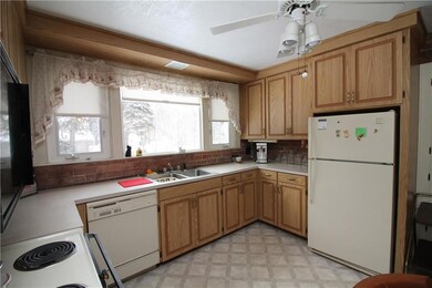 43 Highland St, Biddeford, ME 04005 - photo 4