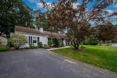 24 Darling St, Warwick, RI 02886 - photo 2