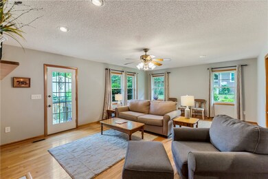 321 Buchanan Cir, Pendleton, SC 29670 - photo 2