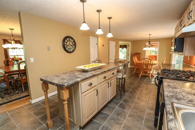 75 Gage Girls Rd, Bedford, NH 03110 - photo 5