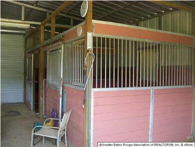 HORSE STABLE