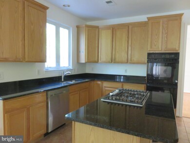 6003 Glenn Station Ct, Glenn Dale, MD 20769 - photo 3