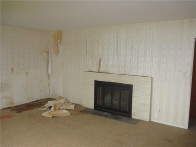 2704 W 11th St, Anderson, IN 46011 - photo 3