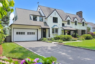 33 Willowmere Cir Riverside CT-print-055