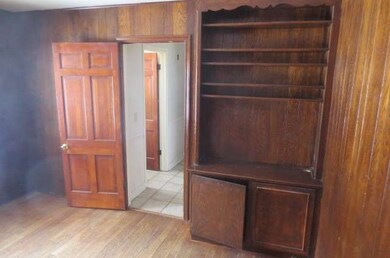 331 Woodland Hills Rd, Batavia, IL 60510 - photo 2