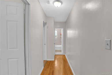 245 Bronx River Rd unit 7C, Yonkers, NY 10704 - photo 4