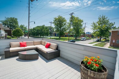 011-148 W 5th Ave