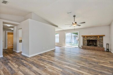 03_613WaterviewCoveDr_2007_FlexMLS800x60