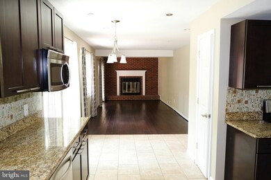 2310 Rosedown Dr, Reston, VA 20191 - photo 6