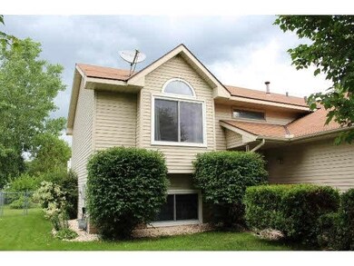 2083 122nd Ave NW, Coon Rapids, MN 55448 - photo 2