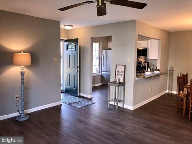 511 Shetland Ct unit 511, Sewell, NJ 08080 - photo 2