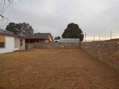 165 Lago Seco Dr, Horizon City, TX 79928 - photo 3