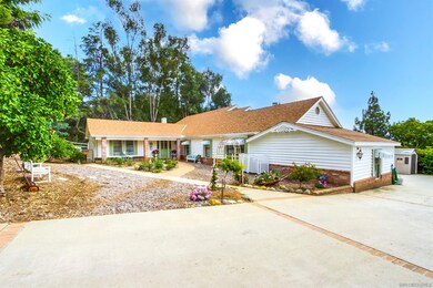 1524 S Hill Ave, Fallbrook, CA 92028 - photo 3