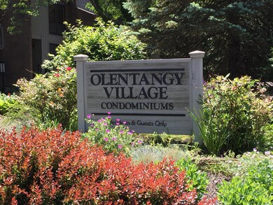Close Up of Entryway