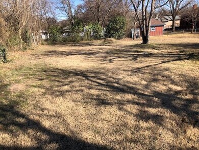 1504 S Hatcher, Decatur, TX 76234 - photo 3