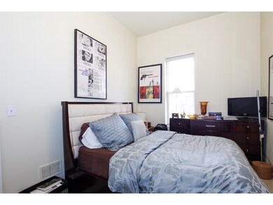 726 S Oakley Blvd, Chicago, IL 60612 - photo 7