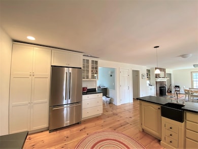 91 Ledgewood Rd, Claremont, NH 03743 - photo 5