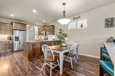 20852 Gateway Dr, Bend, OR 97702 - photo 6