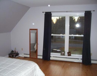 63 Kenney Field Dr, Boothbay Harbor, ME 04538 - photo 5