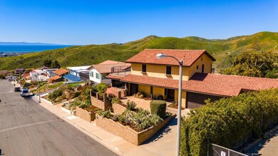 9-web-or-mls-UpmarketMedia_5547TopAer-2