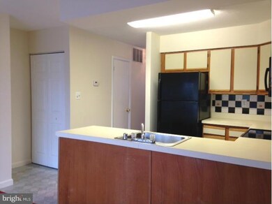 18122 Windsor Hill Dr, Olney, MD 20832 - photo 5