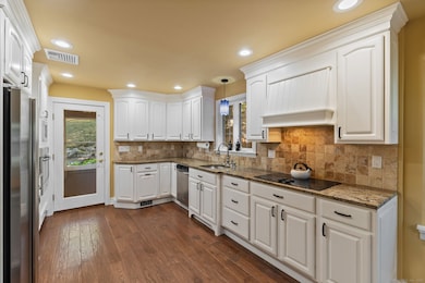 172 Oakland St, Bristol, CT 06010 - photo 7