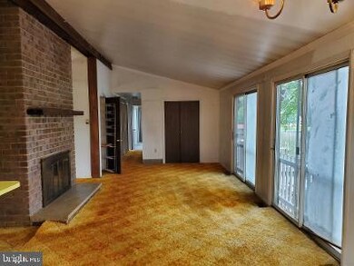 7802 Renshaw Rd, Pasadena, MD 21122 - photo 7